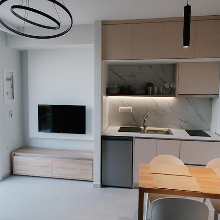 Aquarama Suites Nea Iraklitsa Ngoại thất bức ảnh