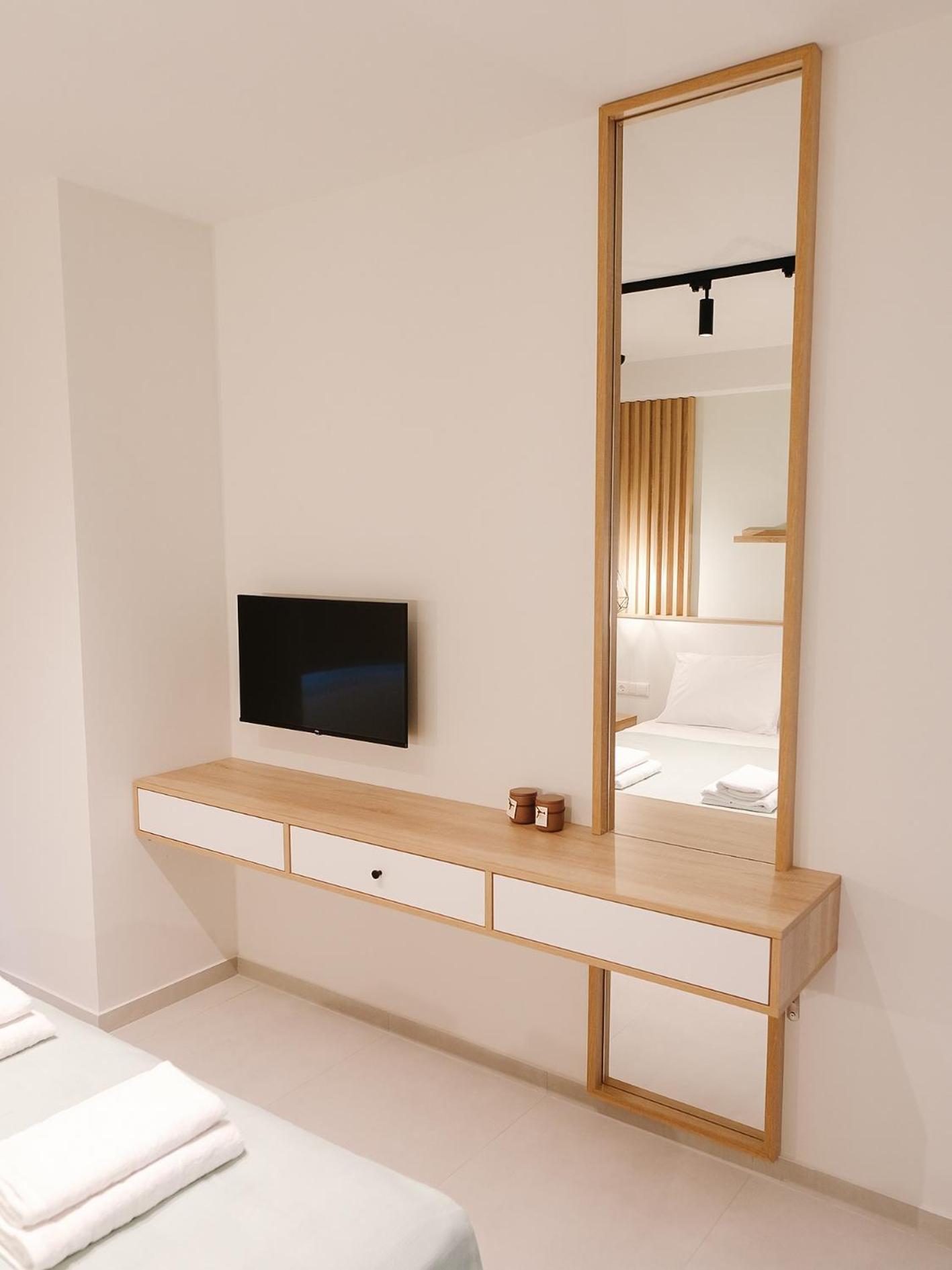 Aquarama Suites Nea Iraklitsa Ngoại thất bức ảnh