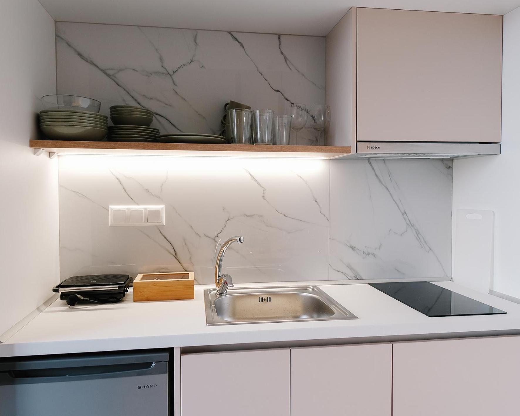 Aquarama Suites Nea Iraklitsa Ngoại thất bức ảnh