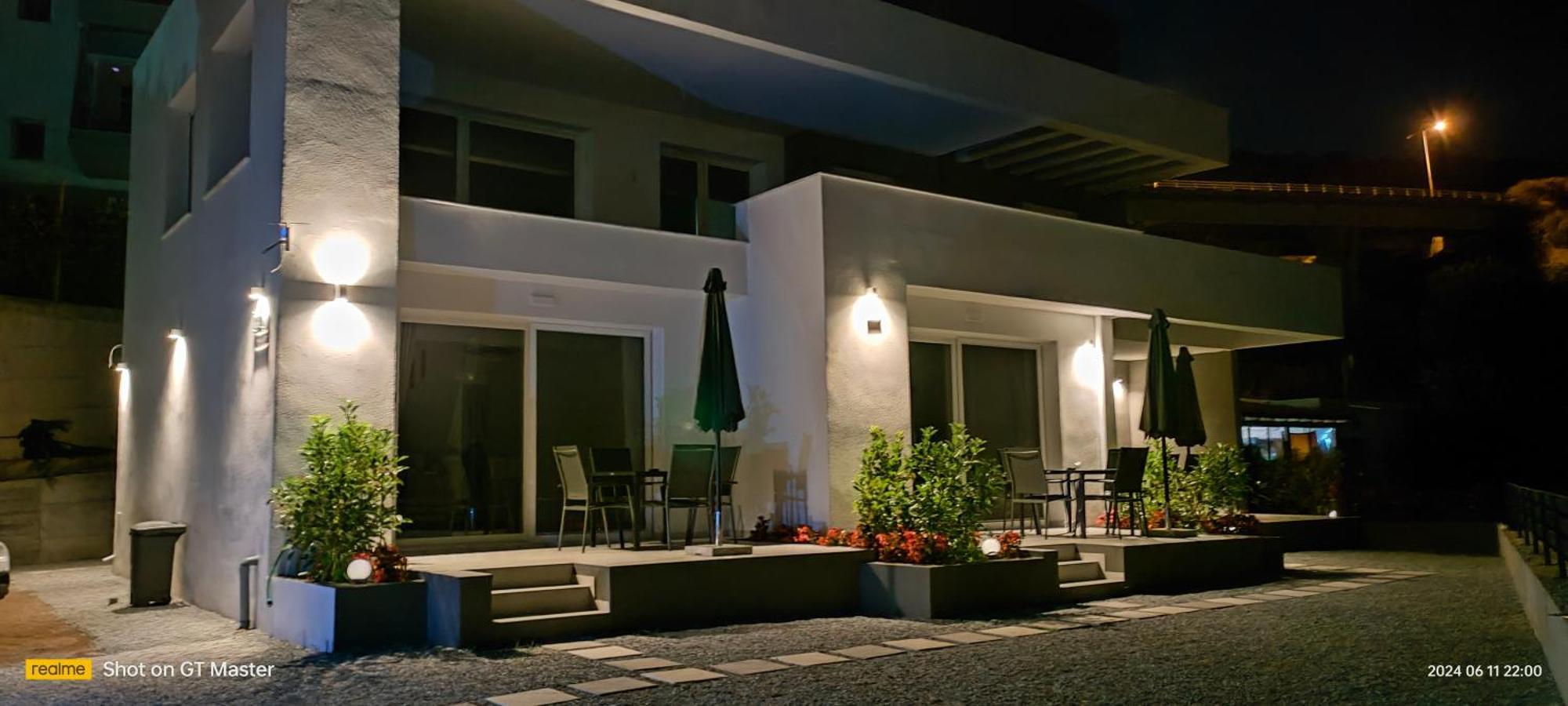 Aquarama Suites Nea Iraklitsa Ngoại thất bức ảnh